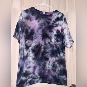 Tye- dye T-shirt